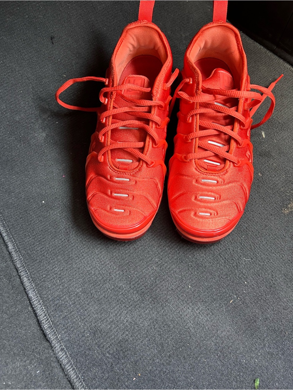 Nike Air Vapormax Plus 2021 Rare Nike company SAMPLE. Mantra Orange